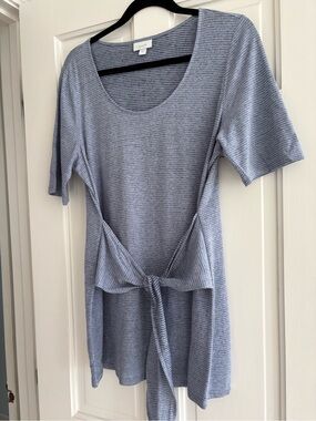 J Jill blue linen tshirt blend tunic with tie. Size M
